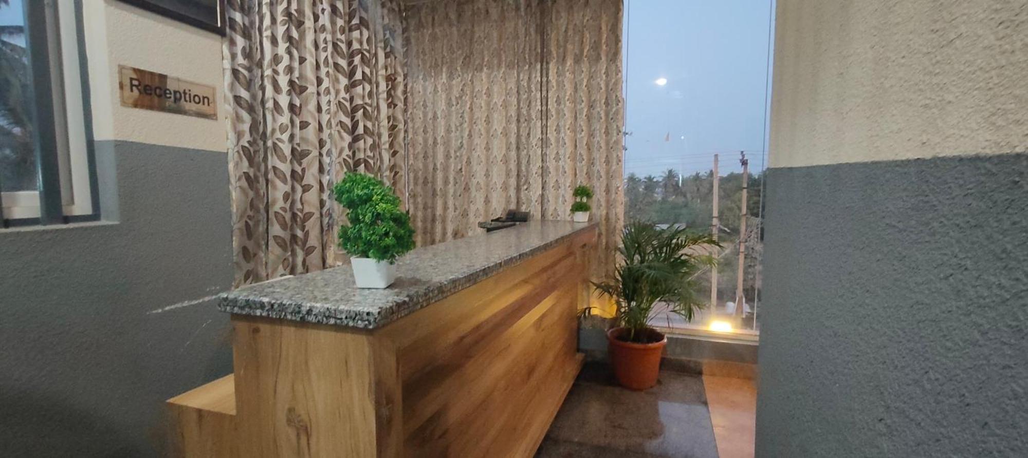 Hotel Amulya Regency Bayappanhalli エクステリア 写真