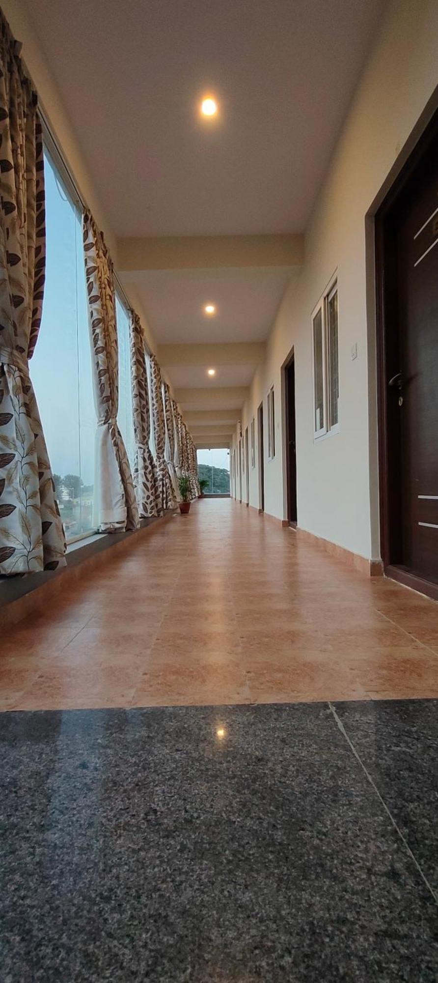 Hotel Amulya Regency Bayappanhalli エクステリア 写真