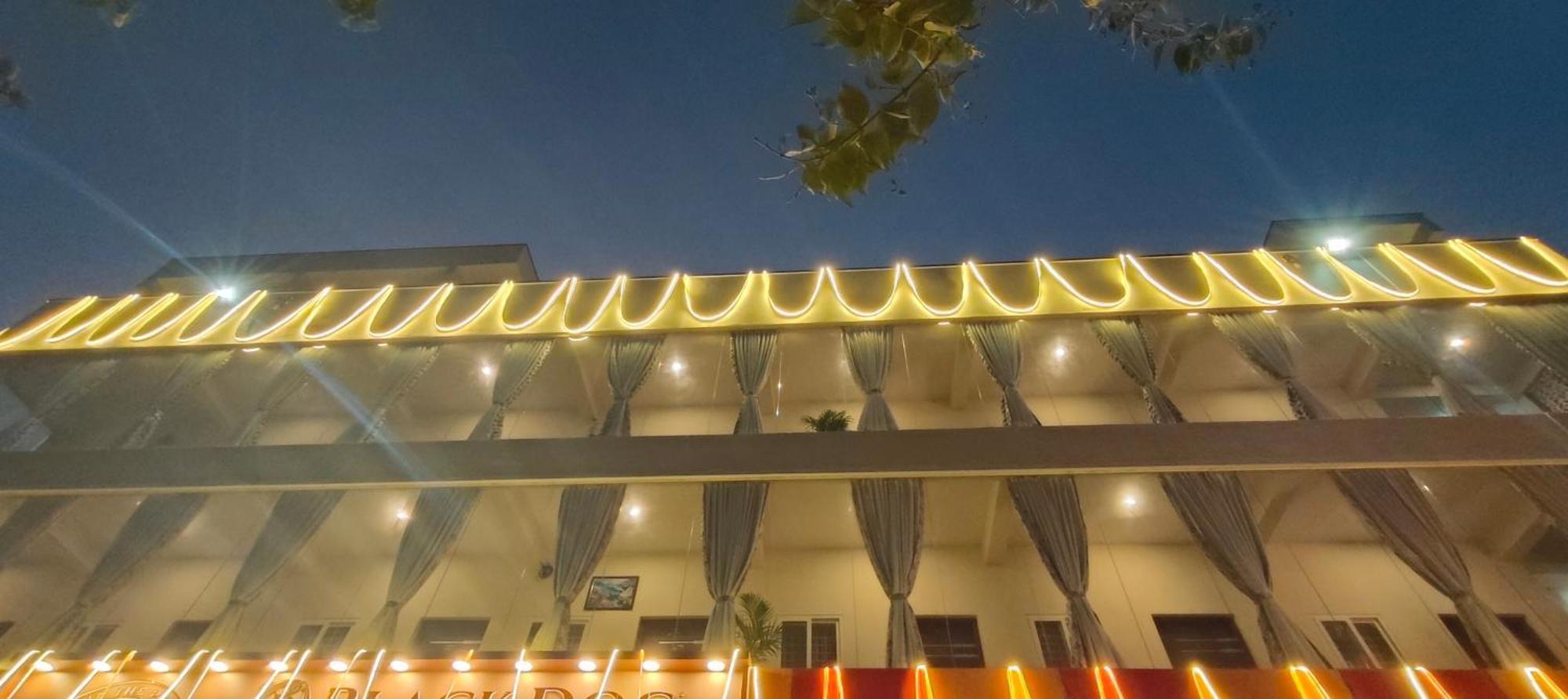 Hotel Amulya Regency Bayappanhalli エクステリア 写真
