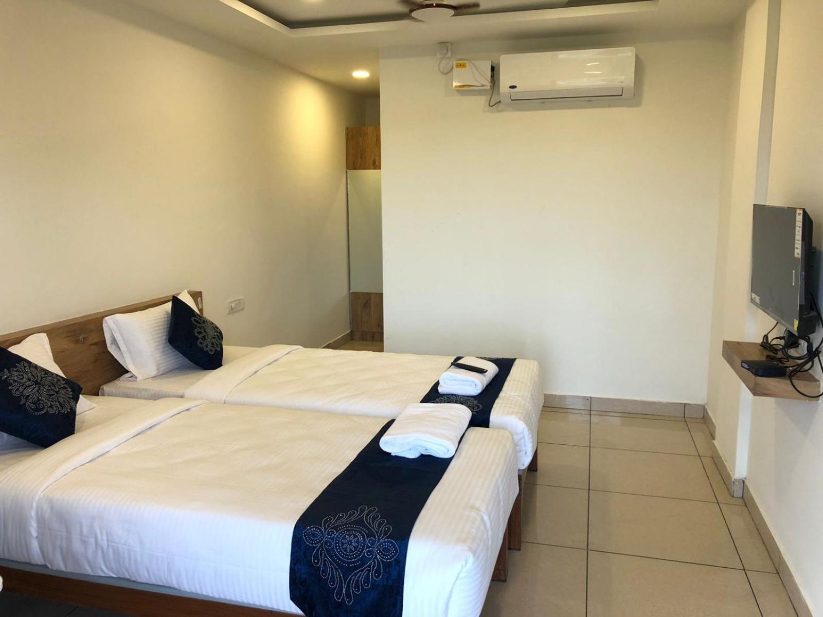 Hotel Amulya Regency Bayappanhalli エクステリア 写真